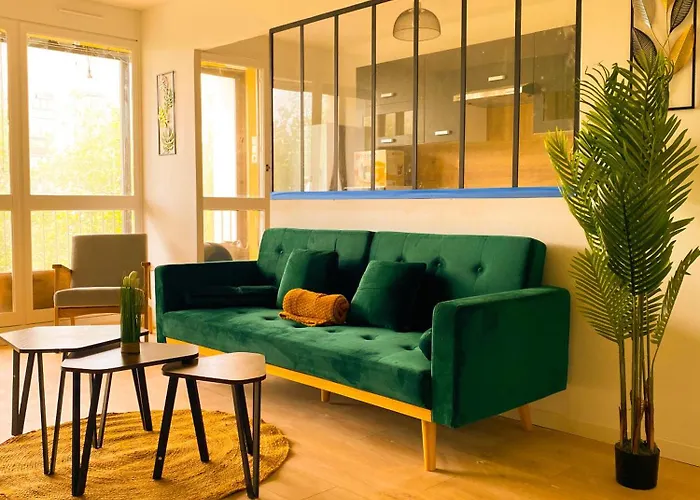 Spacieux Lumineux * Μπρεστ