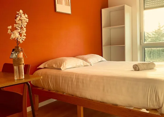 Spacieux Lumineux Μπρεστ